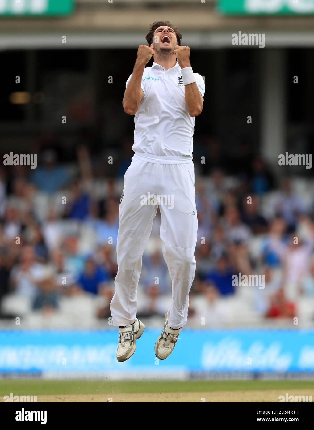 Il finlandese inglese Steven celebra solo per la decisione di essere disattivato al riesame Foto Stock