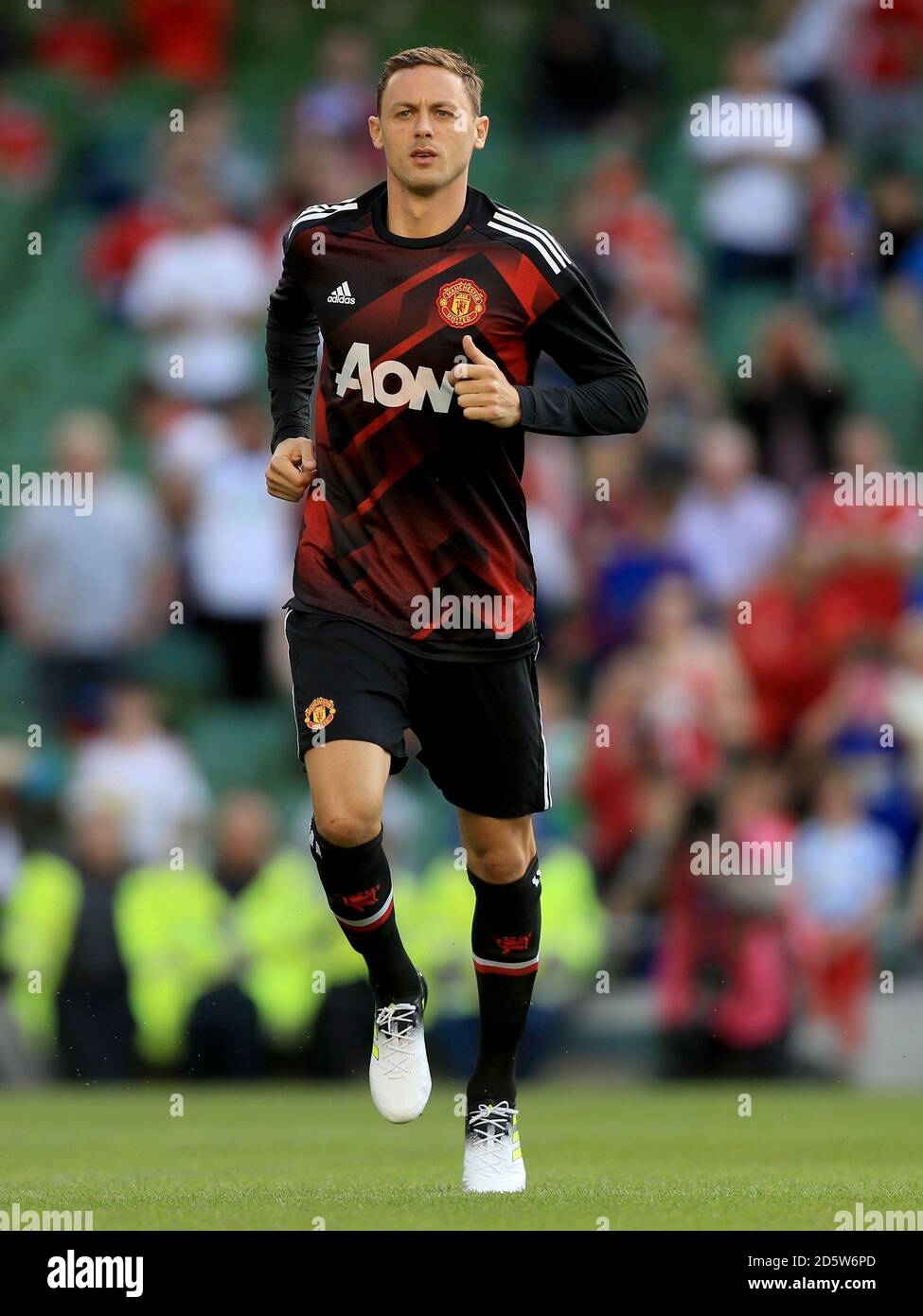 Nemanja Matic di Manchester United durante il riscaldamento Foto Stock
