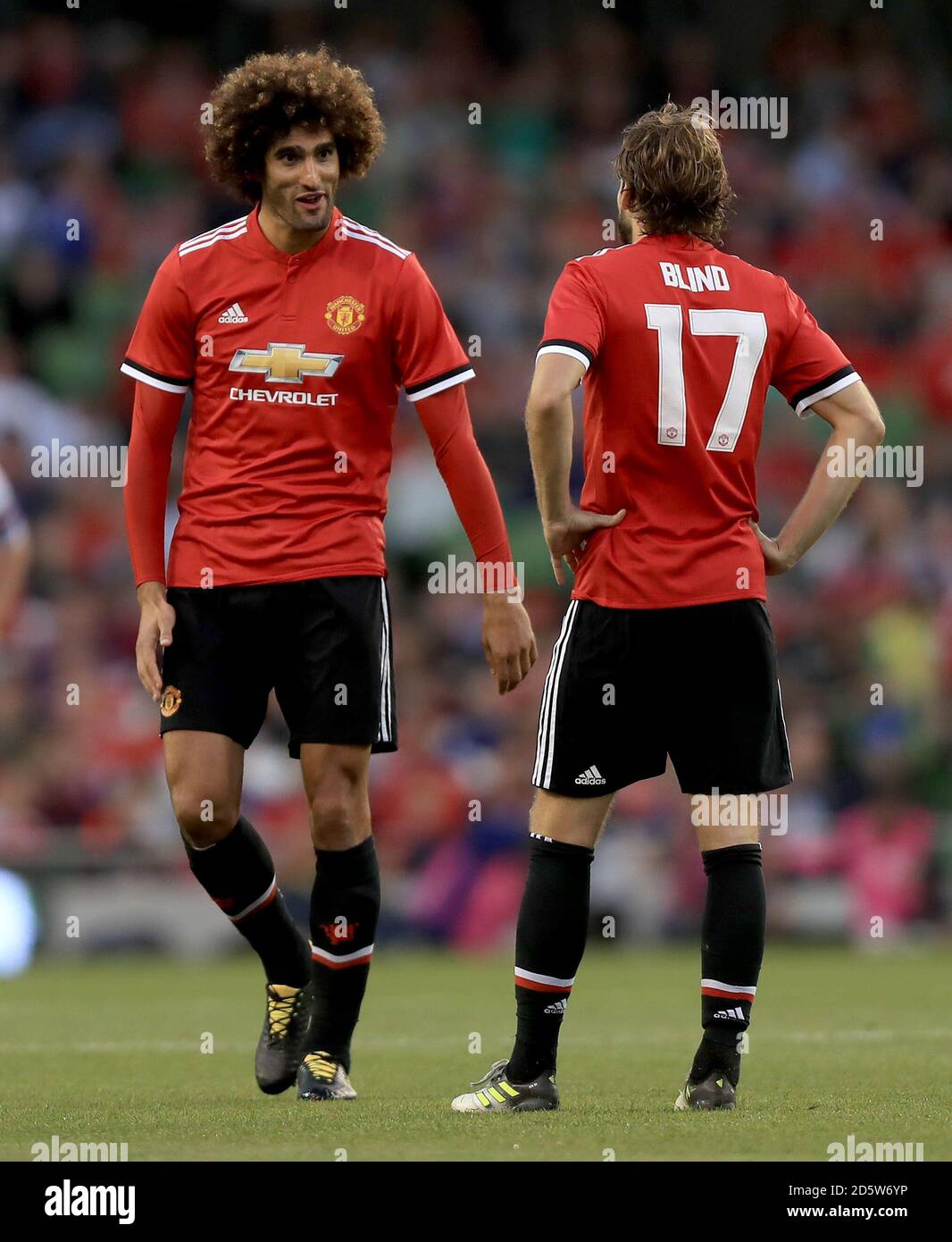 Marouane Fellaini e Daley Blind di Manchester United Foto Stock