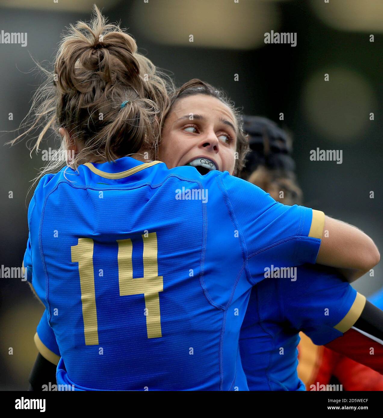 Sofia Stefan, n.14, celebra una prova con Sara Barattin Foto Stock