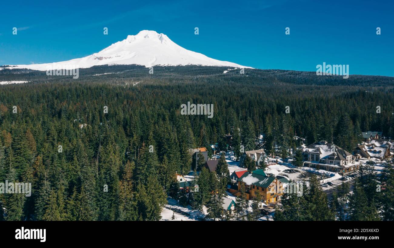 La città del campo di governo alla base del Mt. Hood in Oregon. Foto Stock