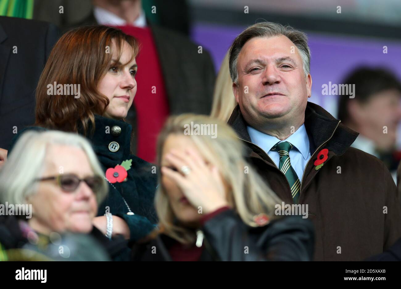 Norwich City Chairman ed Balls negli stand Foto Stock