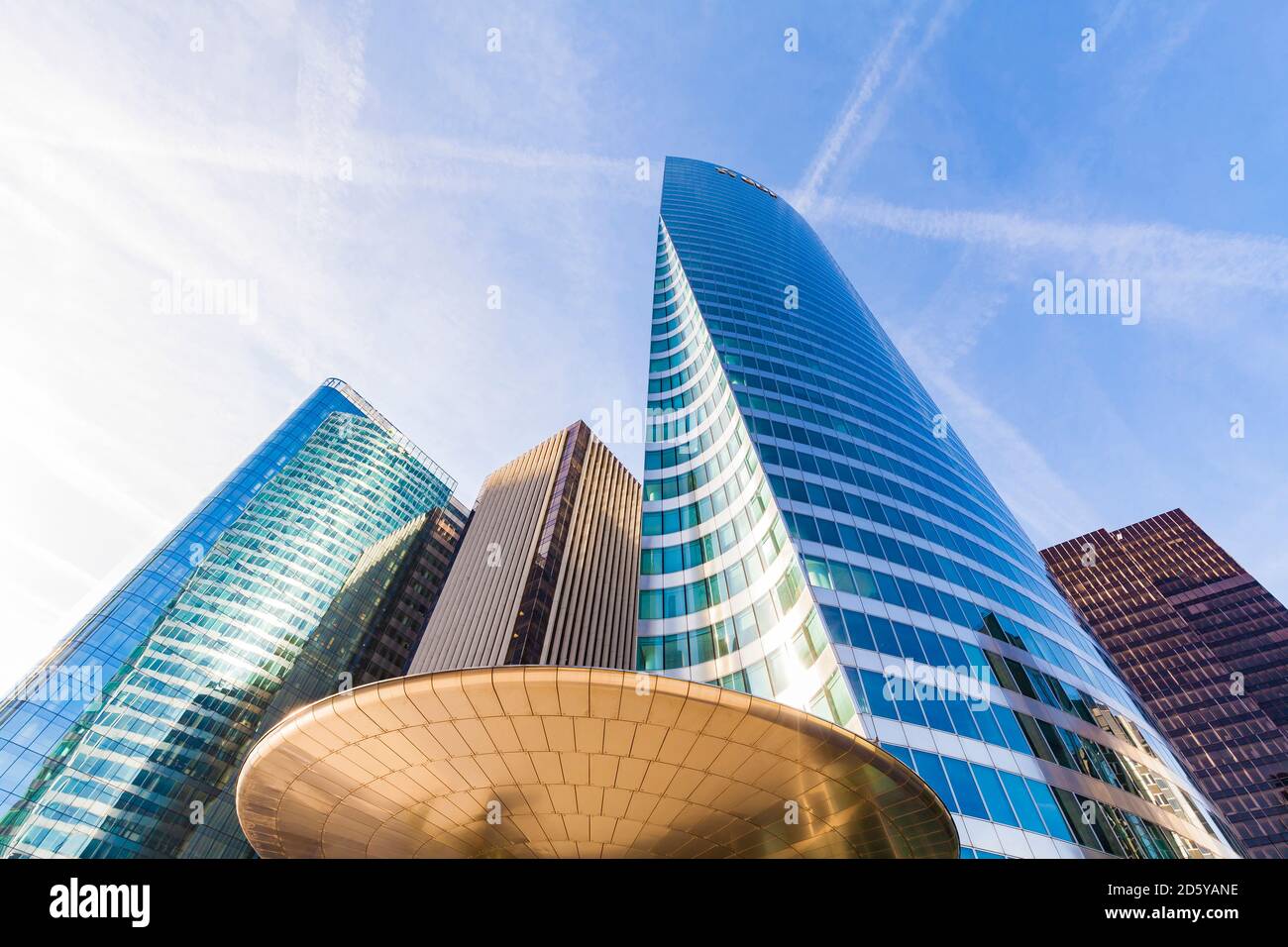 Francia, Parigi, la Defense, moderne torri di uffici Foto Stock