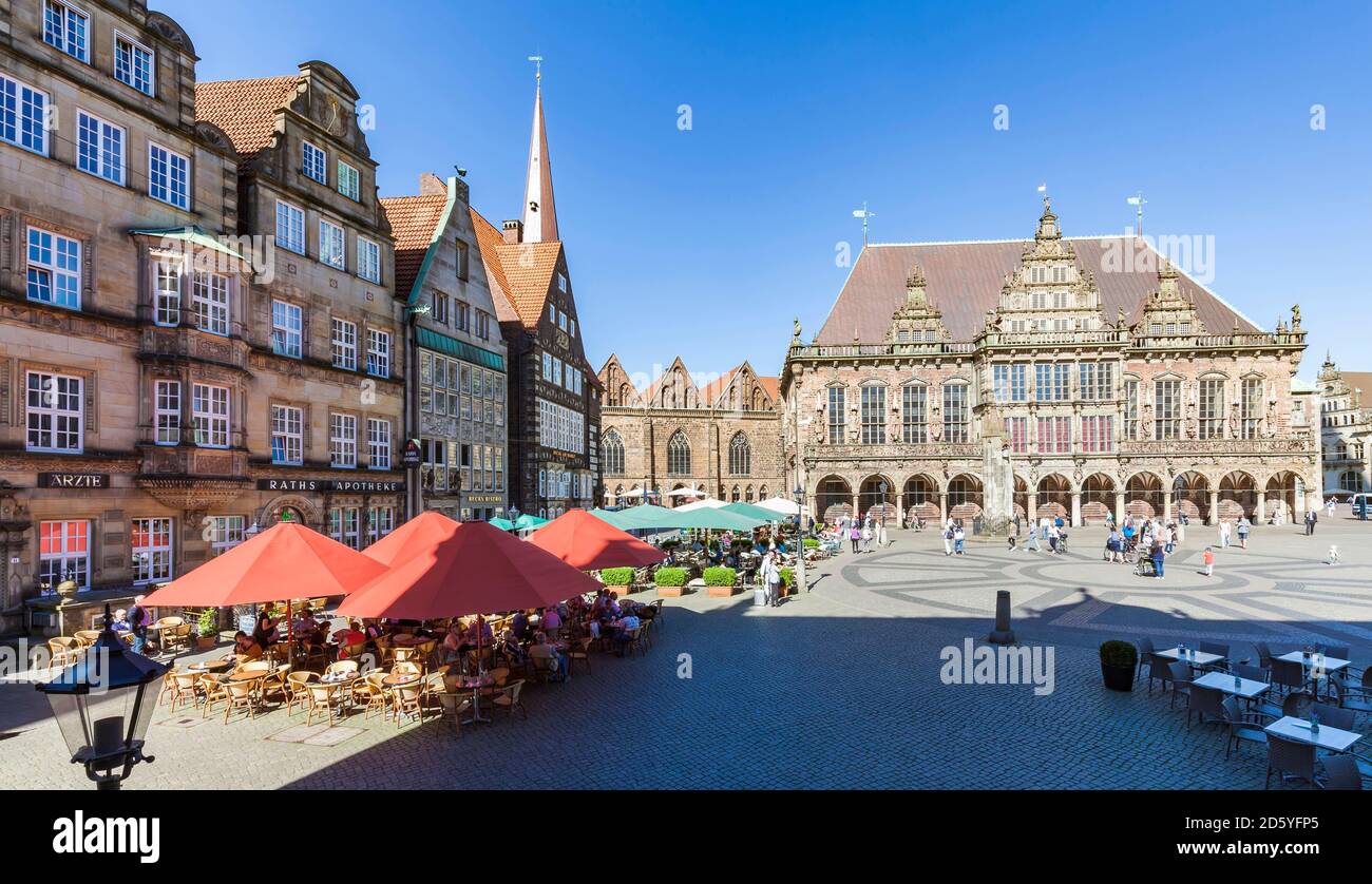 Germania, libera città anseatica di Brema, mercato, case mercantili, caffè, municipio Foto Stock