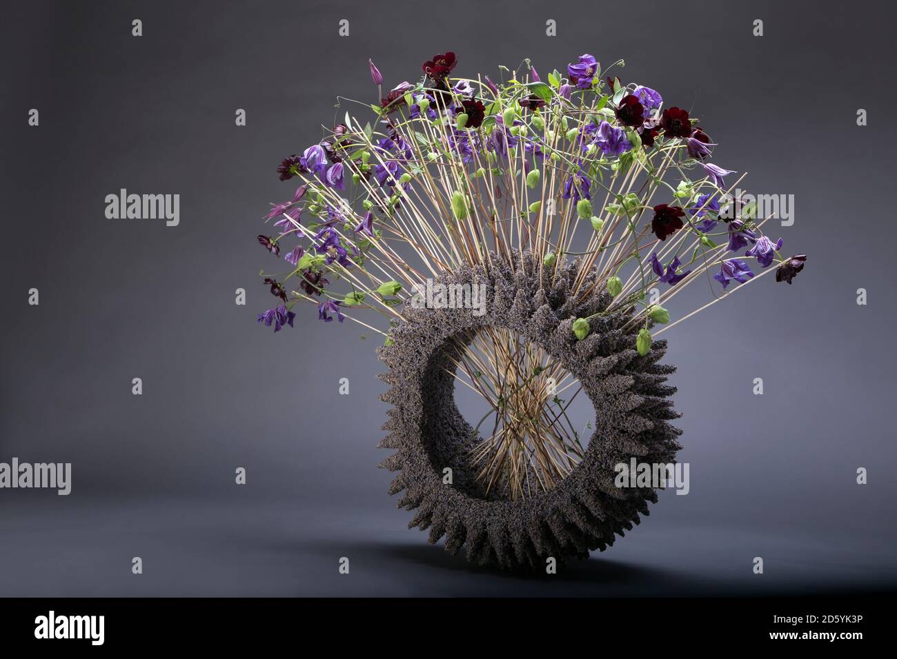 Artistico decorazione floreale Foto Stock