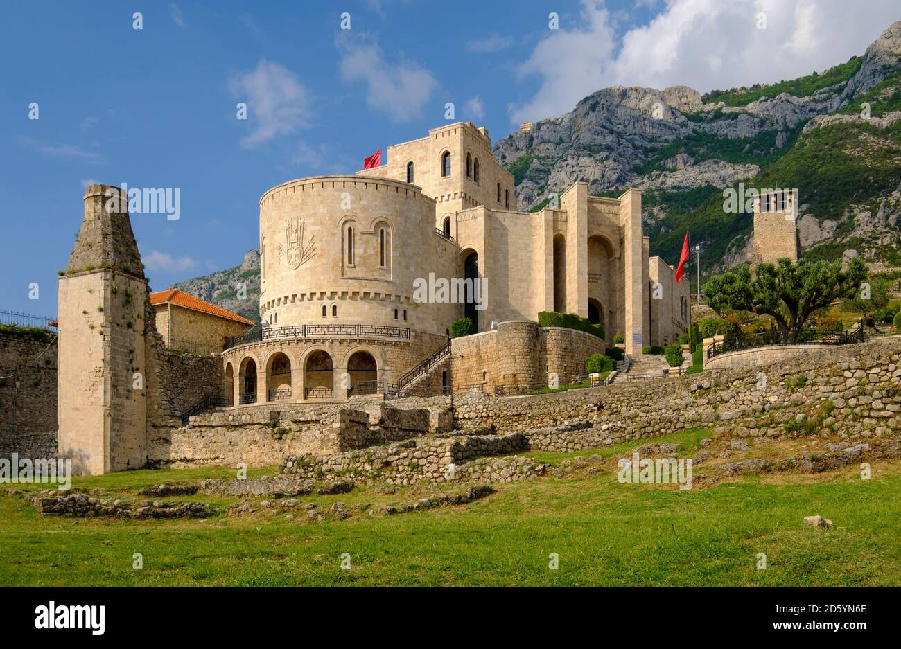 Albania, Kruje, Museo Skanderbeg nella fortezza Foto Stock