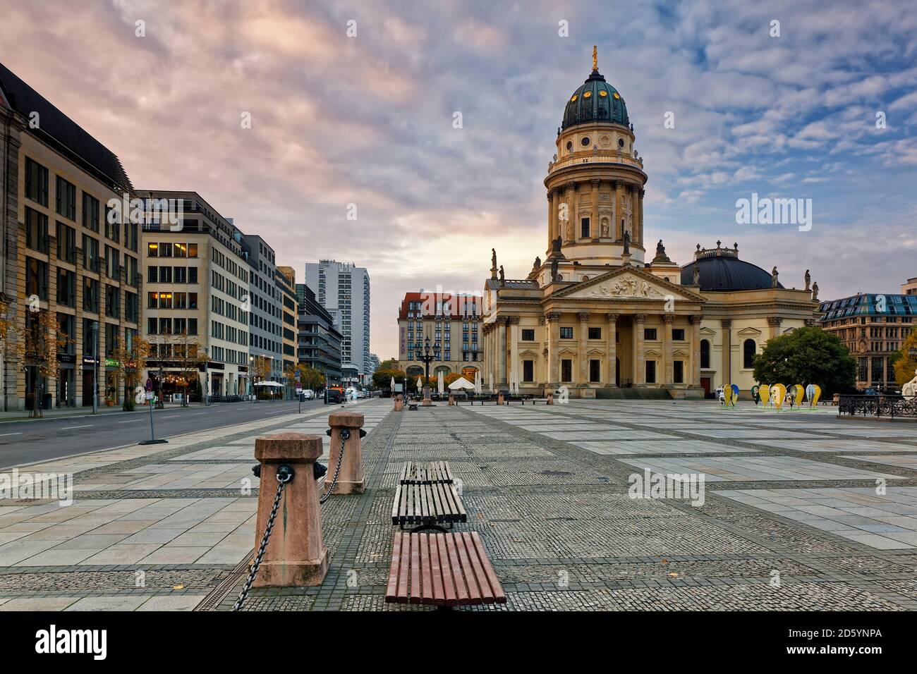 Germania, Berlino, vista della Cattedrale tedesca a Gendarmenmarkt Foto Stock