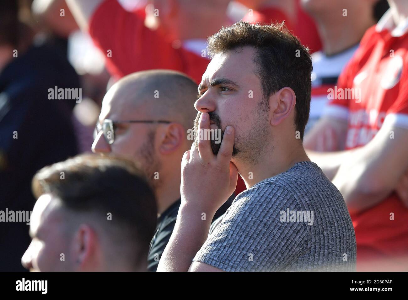 I fan di Charlton Athletic si sono sguadati Foto Stock