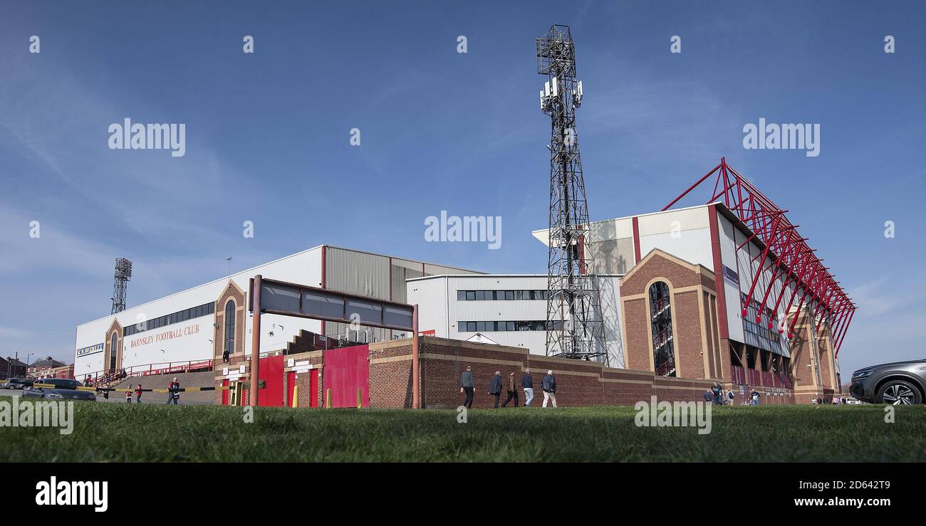 Una vista generale dell'Oakwell Stadium, casa di Barnsley Foto Stock