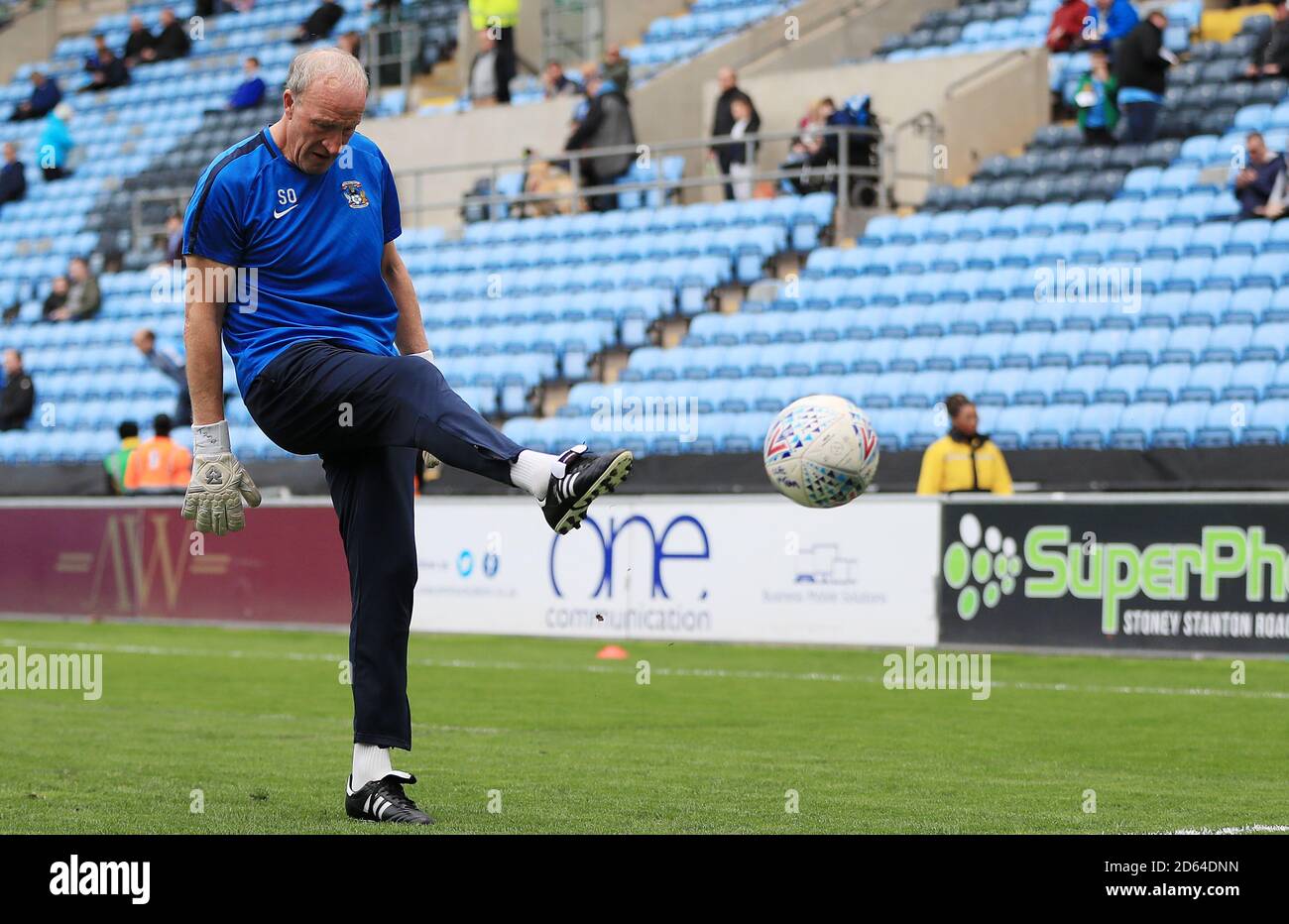 Il coach Steve Ogrizovic della città di Coventry Foto Stock