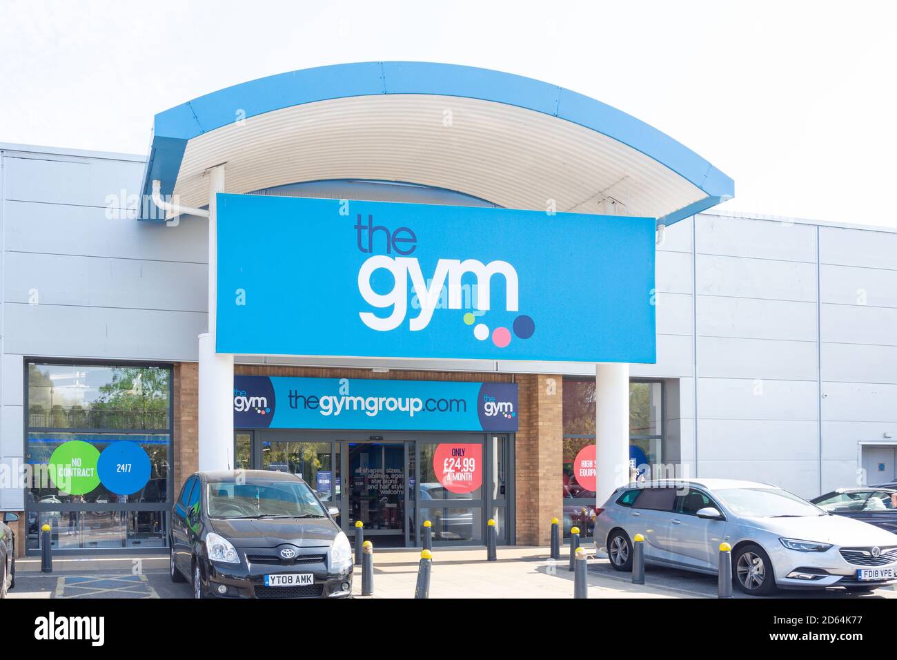 The Gym Group low cost gym, Priority Retail Park, Colliers Wood, London Borough of Merton, Greater London, England, United Foto Stock