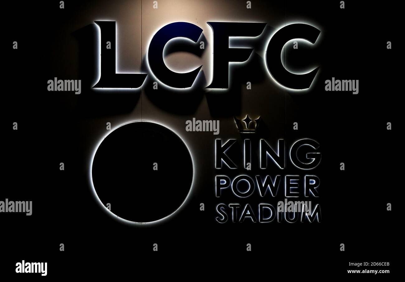 Primo piano della segnaletica fuori terra prima del gioco Foto Stock