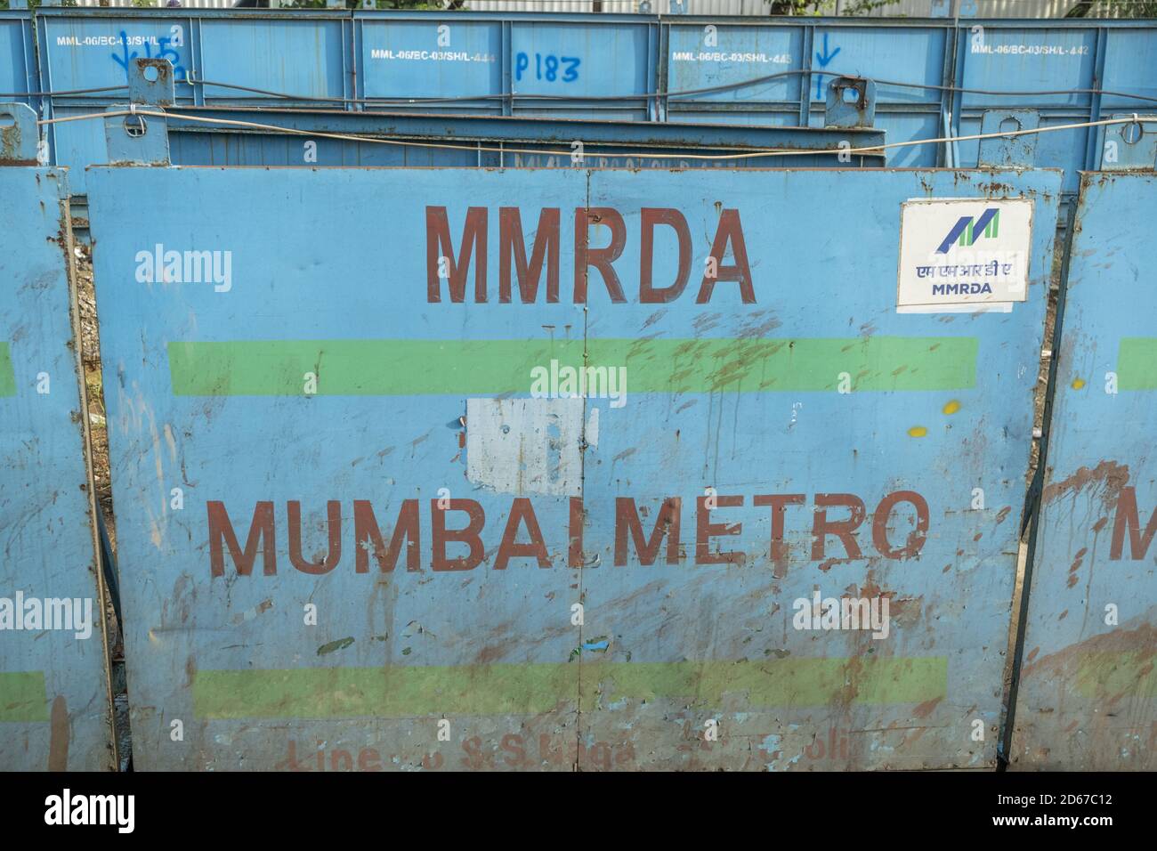MUMBAI, INDIA - 01 ottobre 2020: MMRDA Mumbai Metro in costruzione India Foto Stock