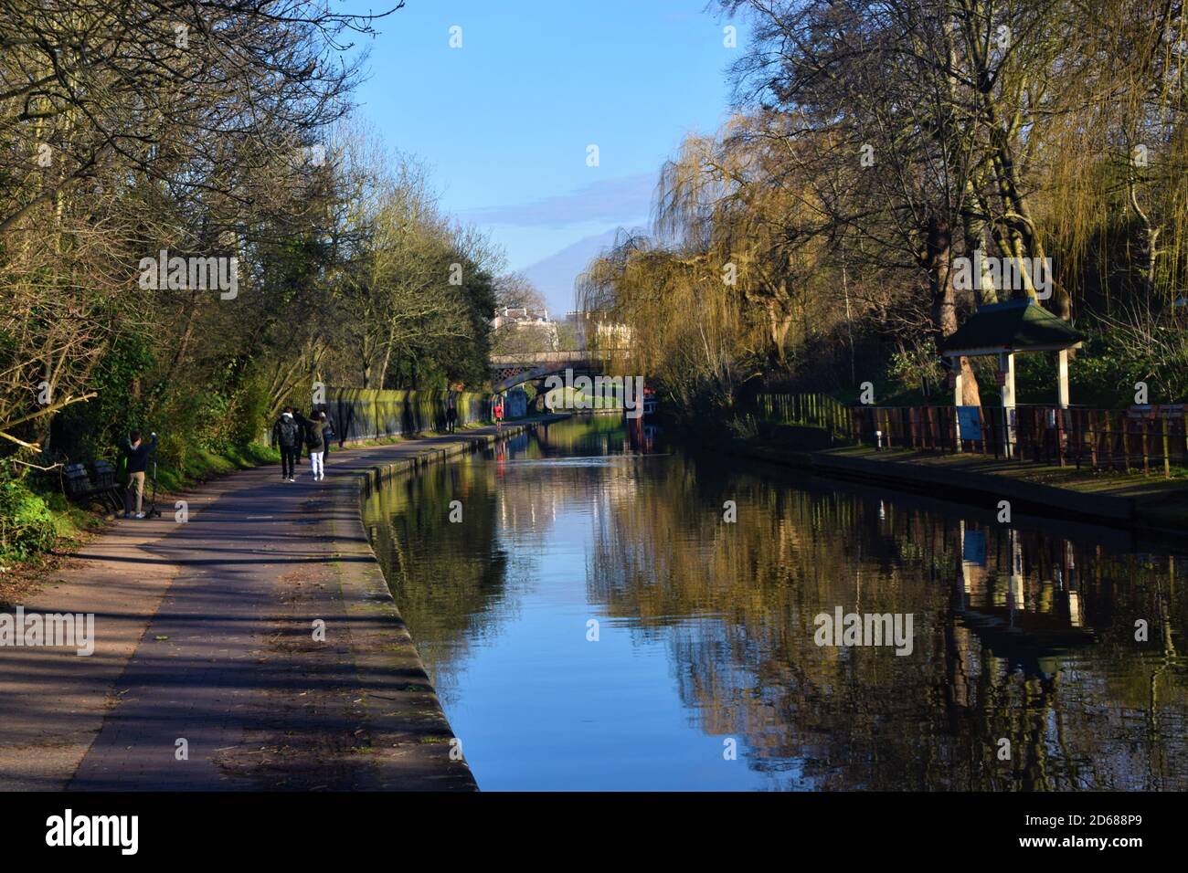 Regent's Canal, Primrose Hill, Londra, in autunno/inverno Foto Stock