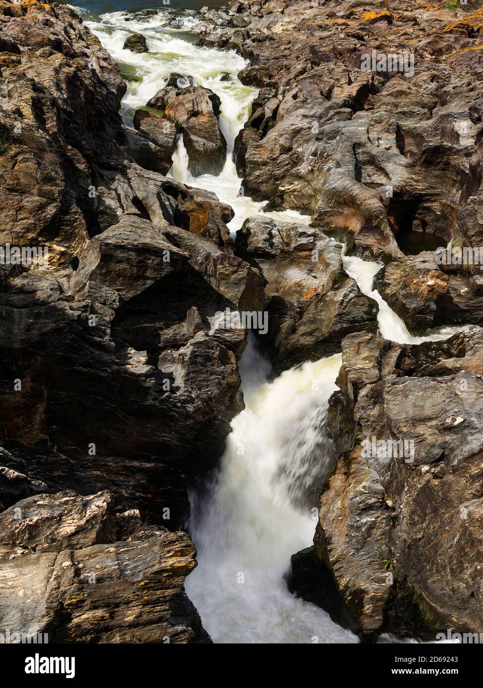Cascata Pulo do Lobo. Il paesaggio nei pressi di Mertola nella riserva naturale Parque Natural do Vale do Guadiana nel Alentejo Europa, Europa meridionale, Po Foto Stock