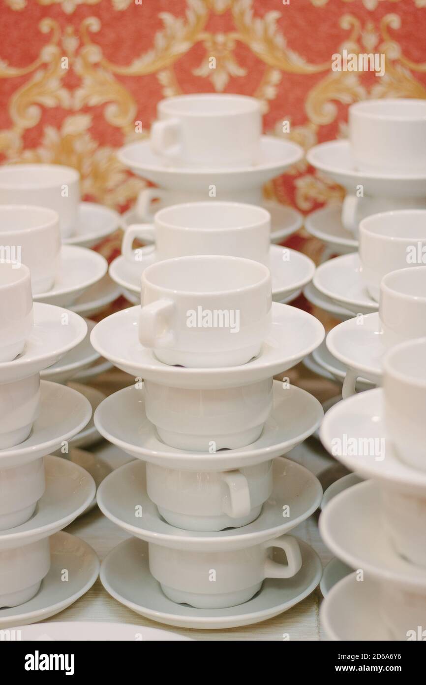 Molte tazze di caffè al ristorante o al caffè. Foto Stock