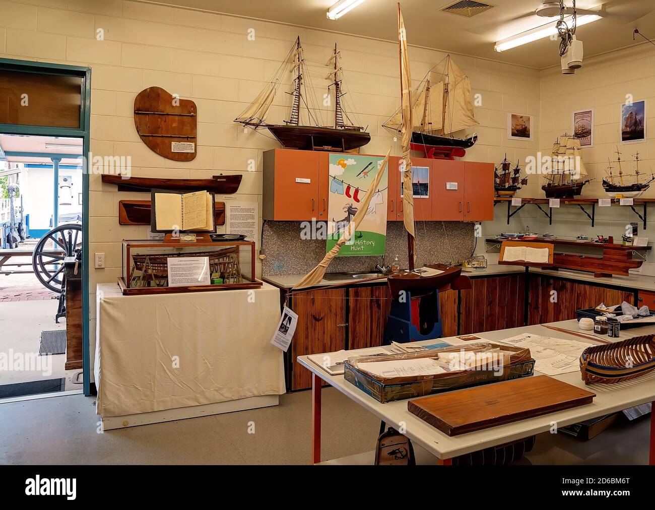 Townsville, Queensland, Australia - Giugno 2020: Esposizione nella collezione di cimeli del museo marittimo Foto Stock