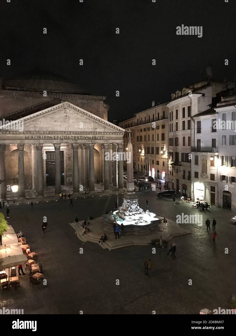 Pantheon a Roma con i 2000 anni, ma ancora la più grande cupola in cemento non rinforzato del mondo Foto Stock