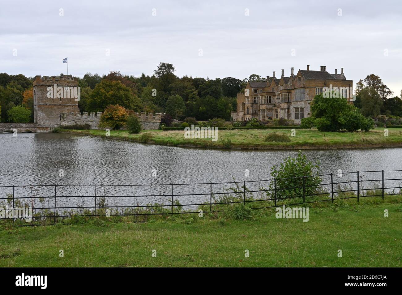 Broughton Castello nel villaggio dello stesso nome nel nord Oxfordshire vicino Banbury. Casa della famiglia Fiennes, Signore Saye e Sele. Foto Stock