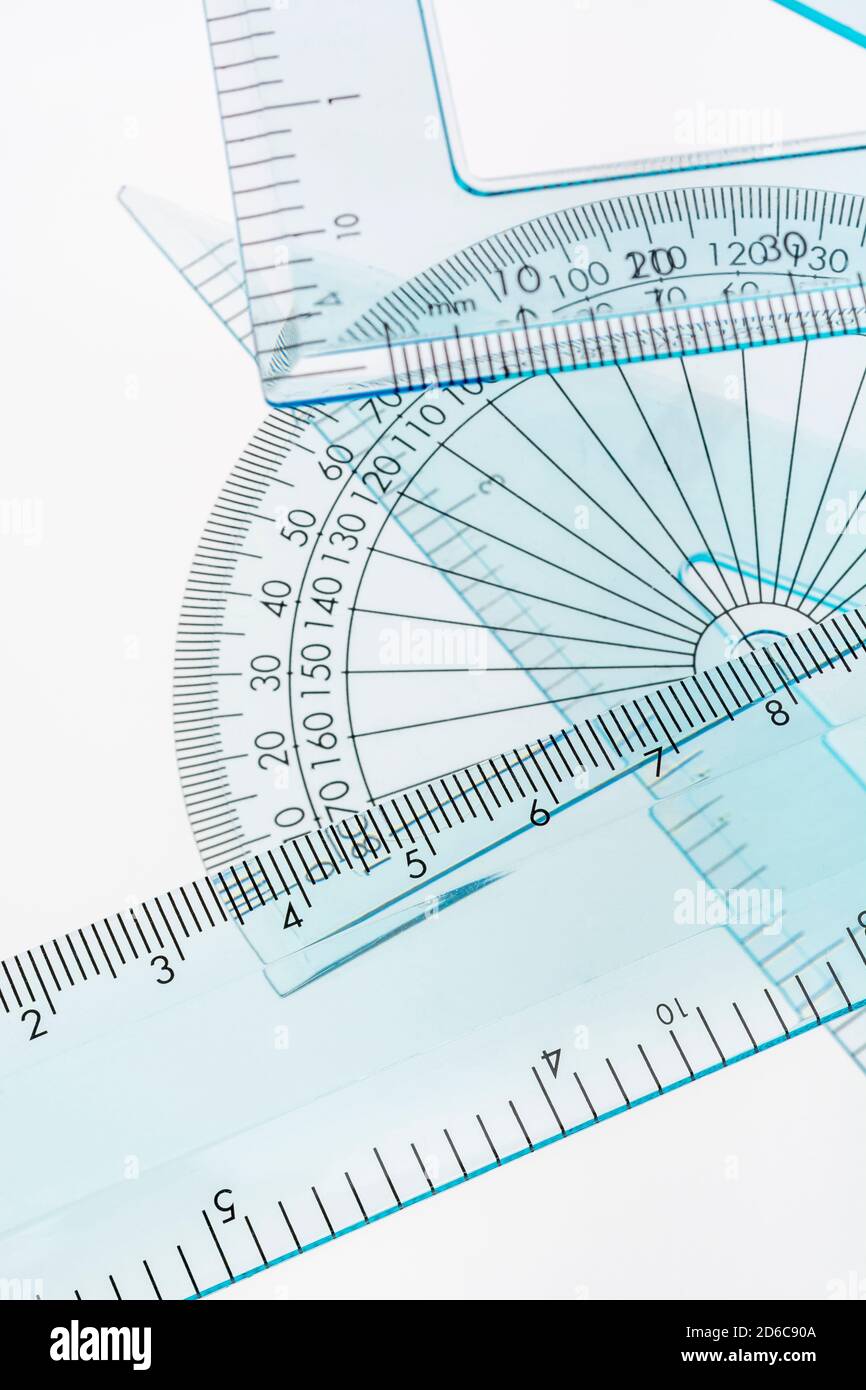 Carta Goniometro circolare con un 180 scala dei gradi Immagine e Vettoriale  - Alamy