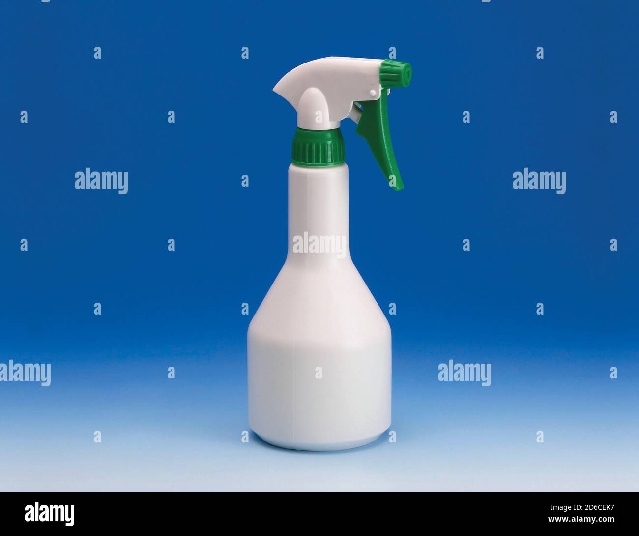 Flacone spray bianco in plastica Foto Stock