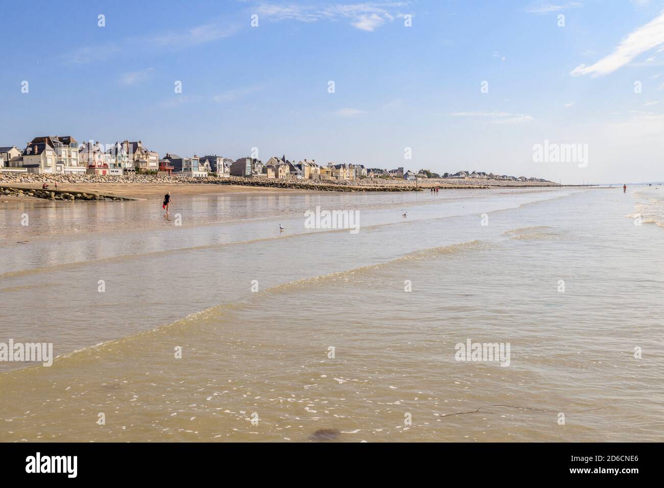 Francia, Manica, Cotentin, Agon Coutainville, stazione balneare di Coutainville, spiaggia, lungomare e ville // Francia, Manica (50), Cotentin, Agon-Coutain Foto Stock