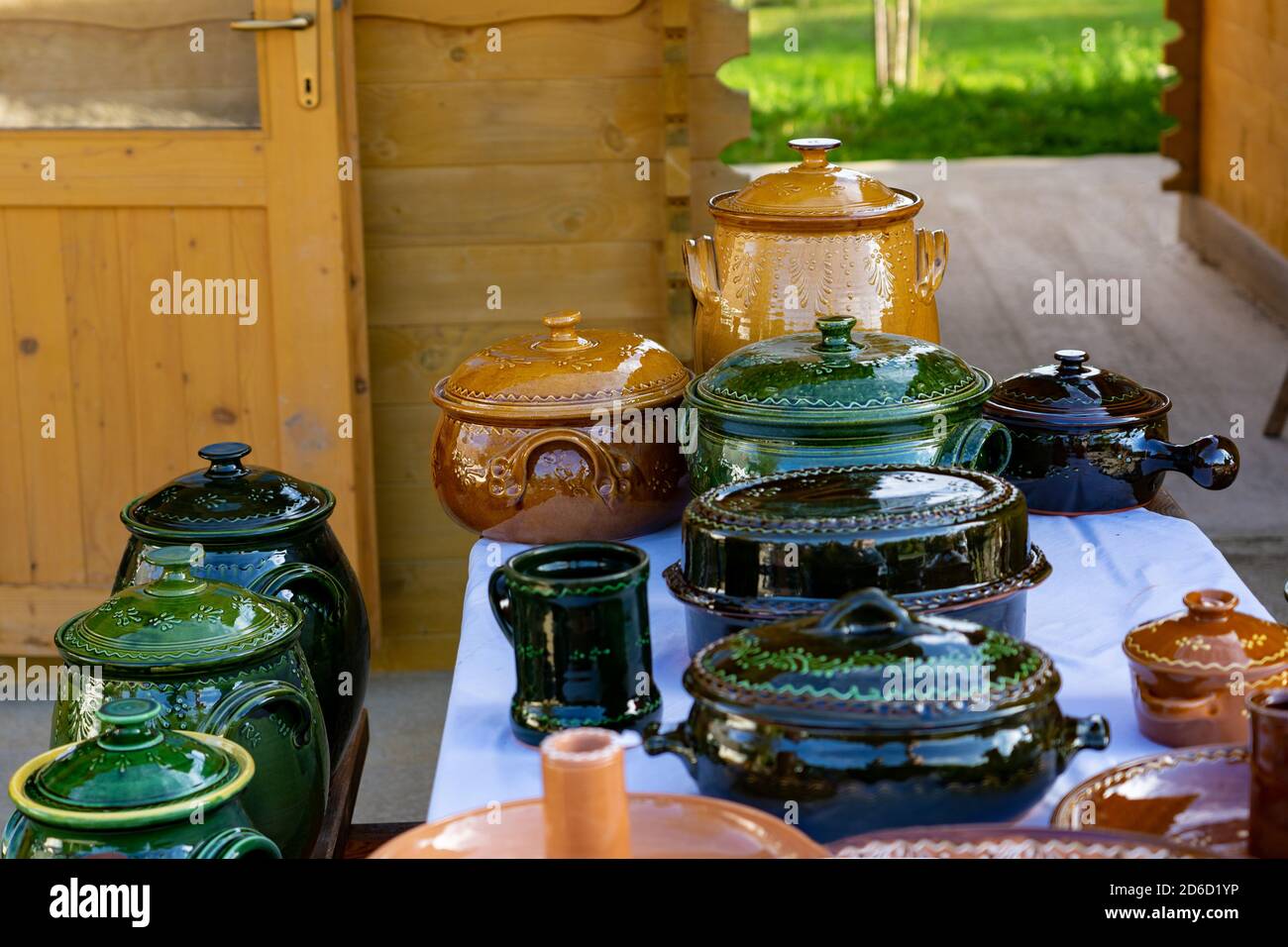Prodotti tipici della ceramica locale in Őrség Ungheria Foto Stock