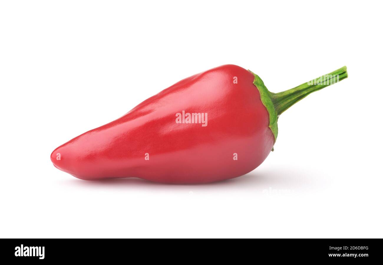 Vista laterale del peperoncino rosso jalapeno isolato su bianco Foto Stock