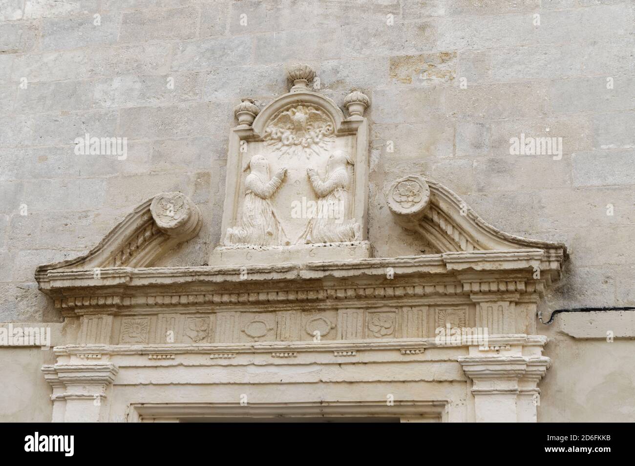 Aigues-Mortes, France.20th ago, 2020.The Cappella dei Penitenti Bianchi a Aigues-Mortes il 20 agosto 2020. Foto Stock