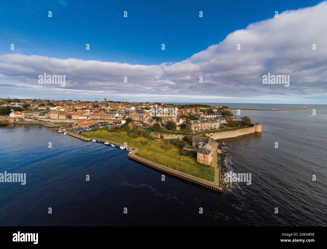 Vista aerea della città più settentrionale d'Inghilterra, Berwick Upon Tweed, Northumberland Foto Stock