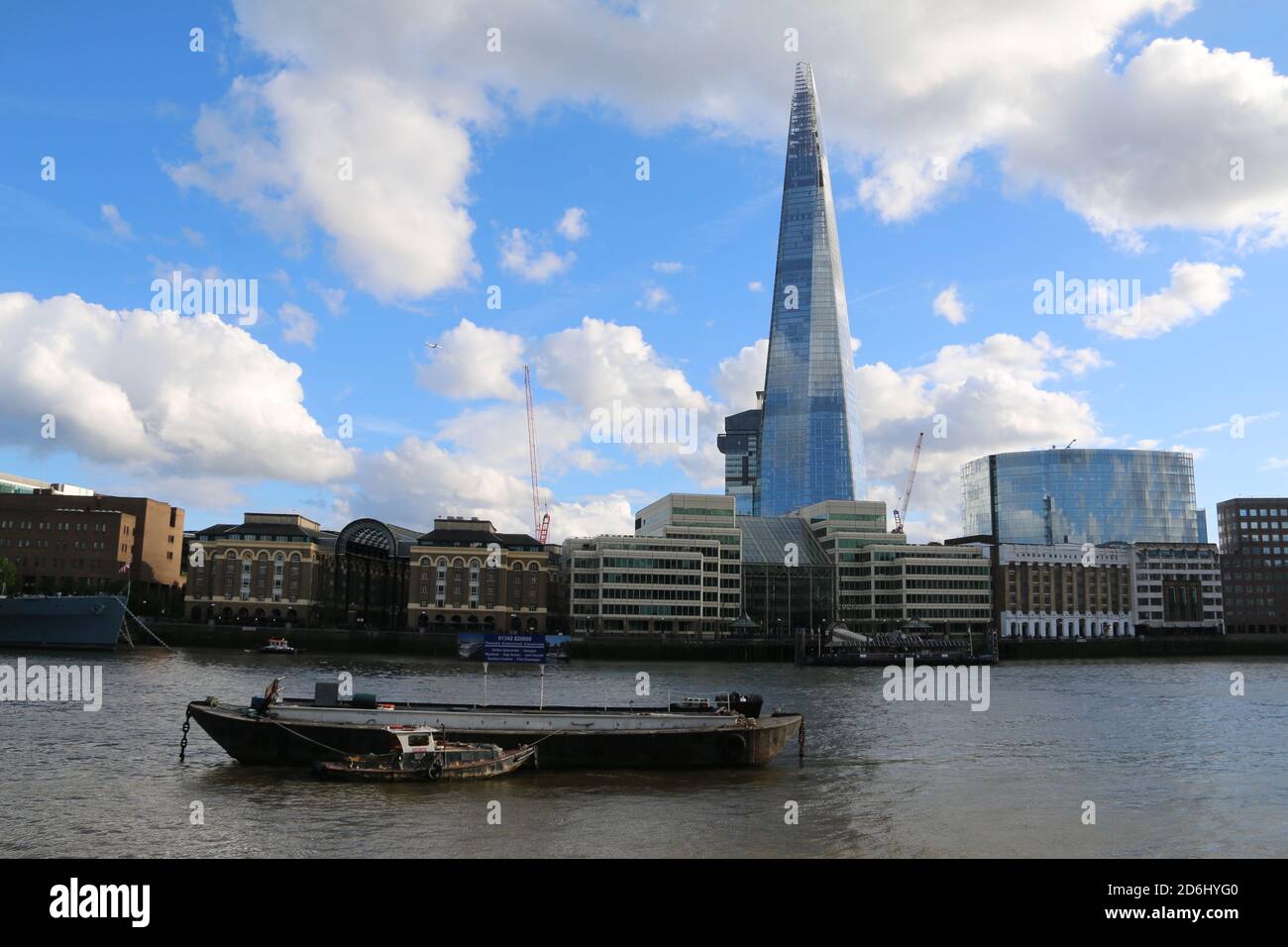 L'architettura moderna di Londra, lo Shard of Glass. Foto Stock