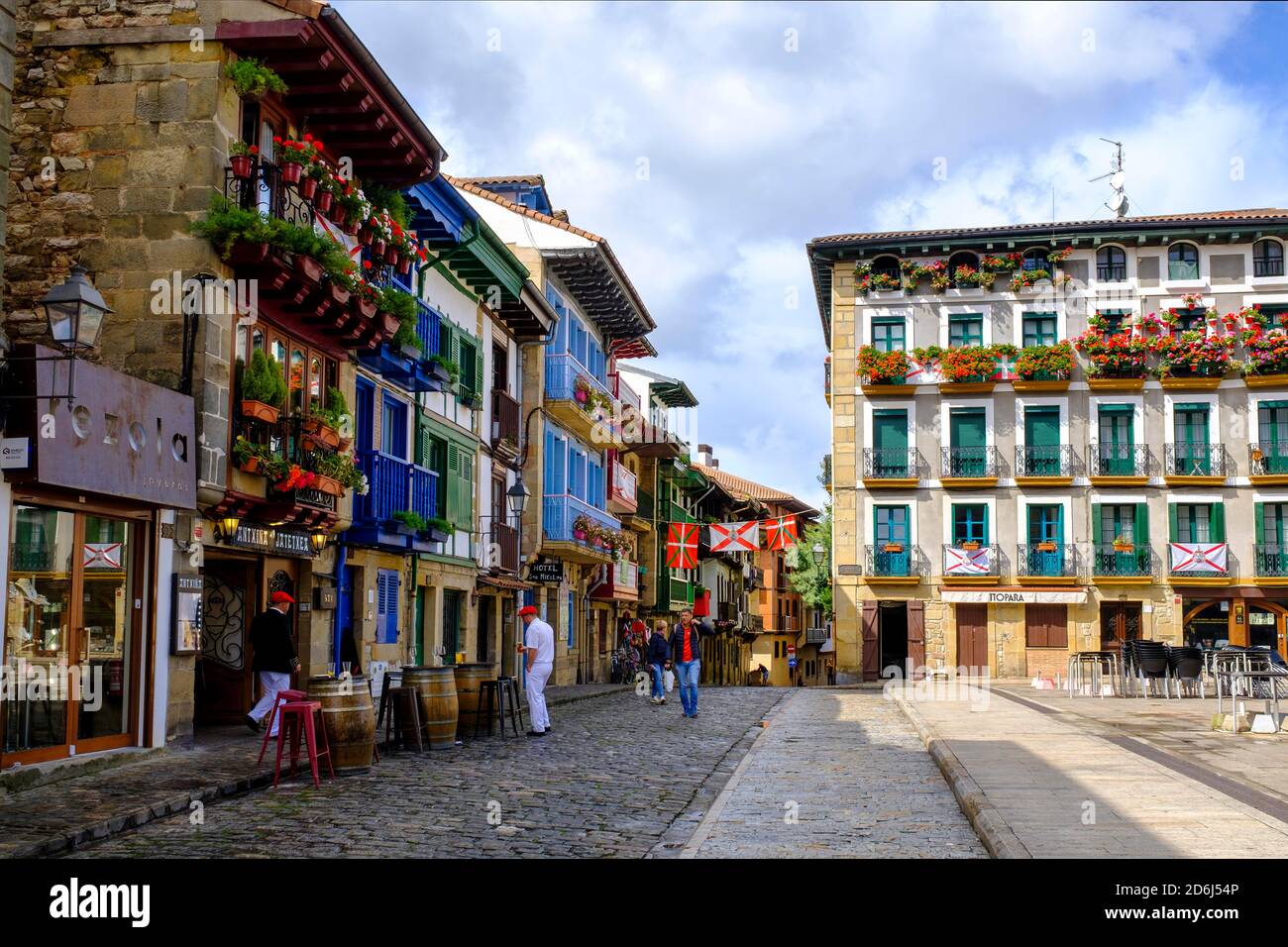 Arma Plaza, Hondarribia, vicino Irun, Paesi Baschi, Pais Vasco, Provincia di Gipuzkoa, Spagna Foto Stock