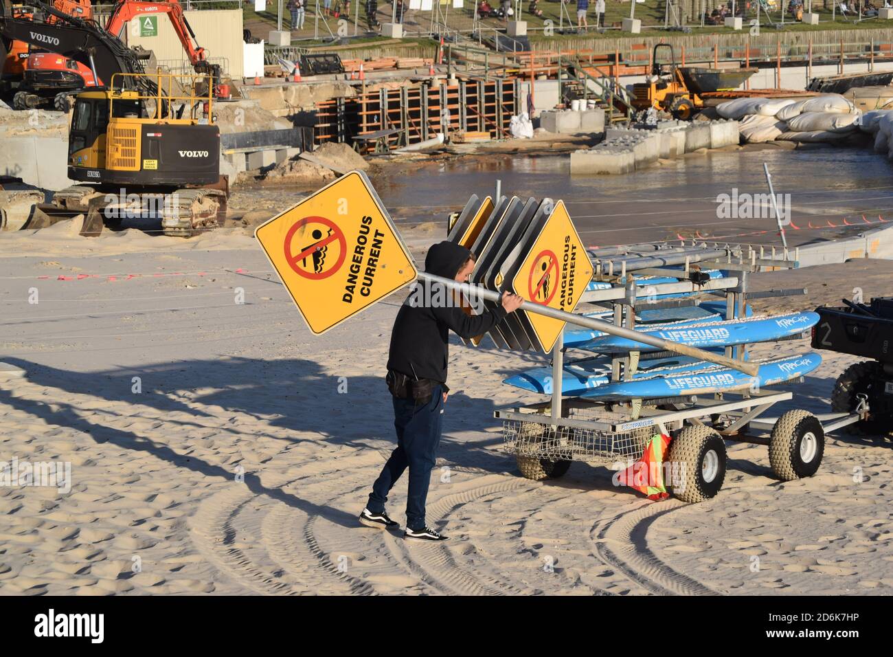 Primo cartello Beach Safety Foto Stock