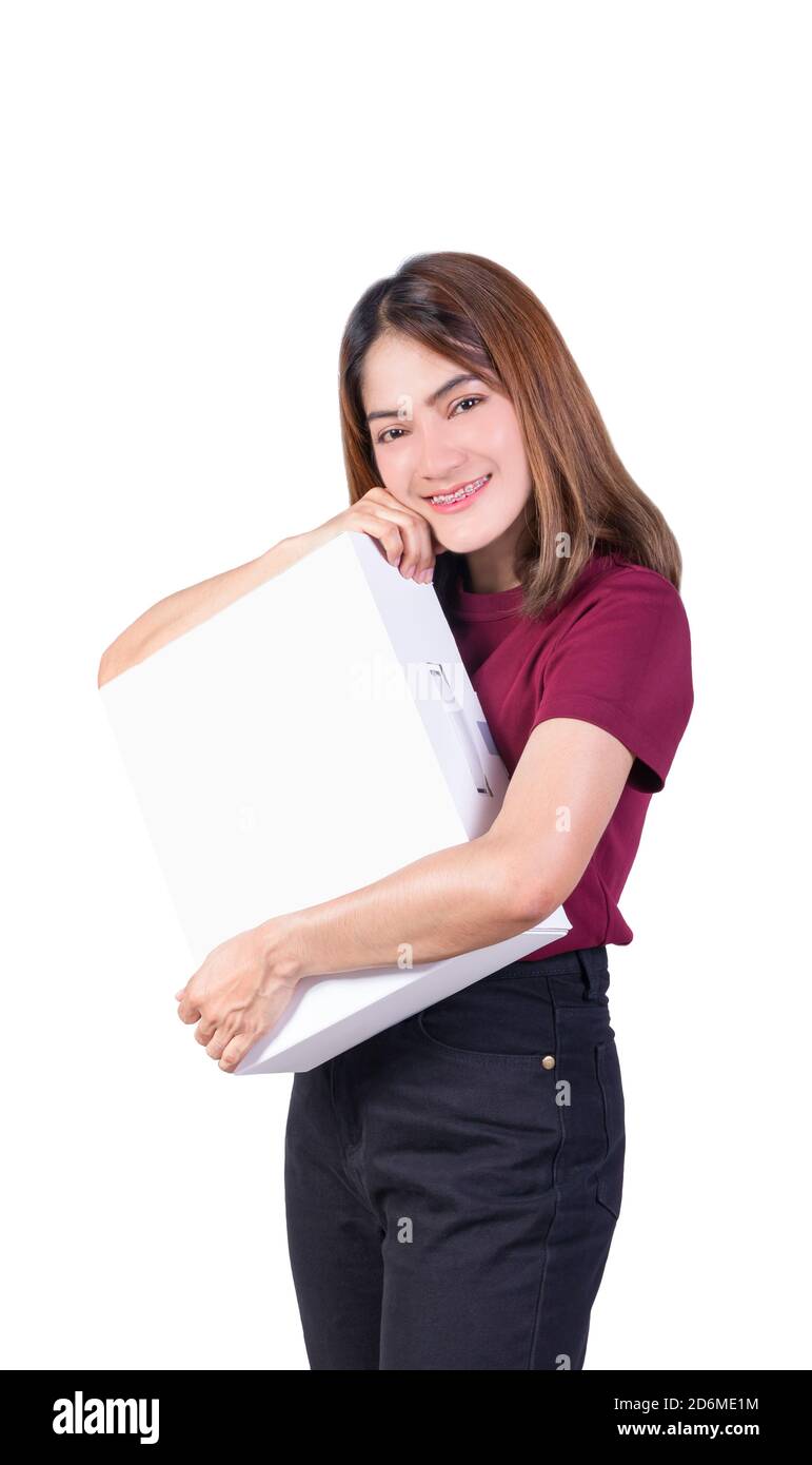 donna che tiene scatola di carta. primo piano su sfondo bianco Foto Stock