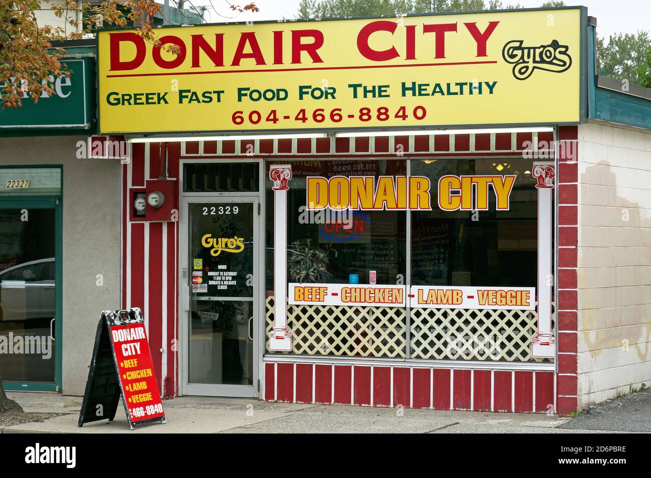 Donair City è un piccolo fast food greco a Maple Ridge, B. C., Canada. Foto Stock