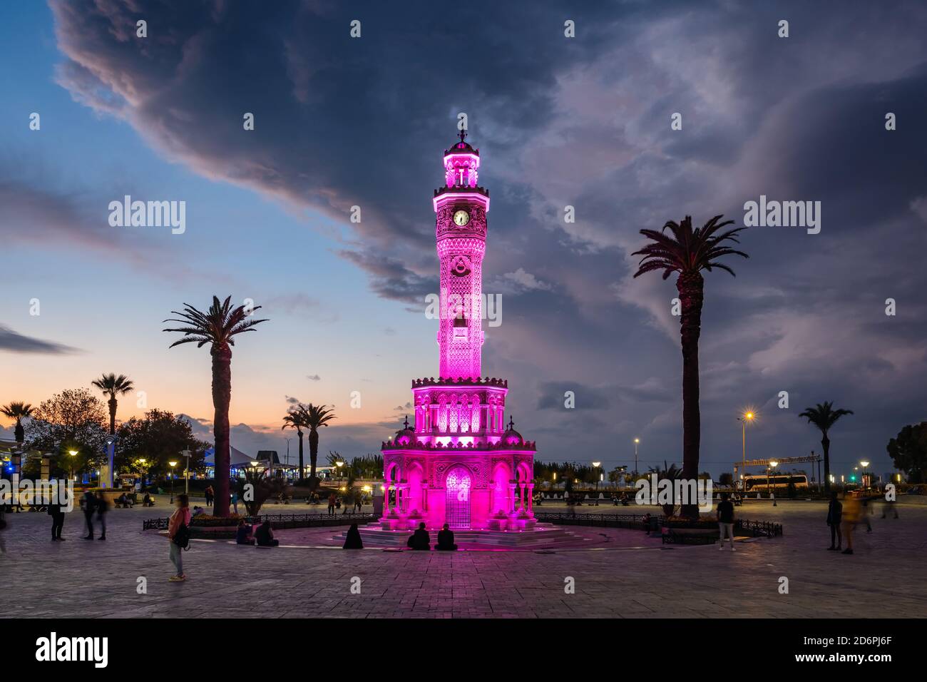 Torre dell'Orologio di Izmir in Piazza Konak a Izmir, Turchia. Foto Stock