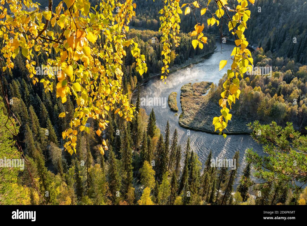 Vista autunnale nel paesaggio del Parco Nazionale di Oulanka Foto Stock