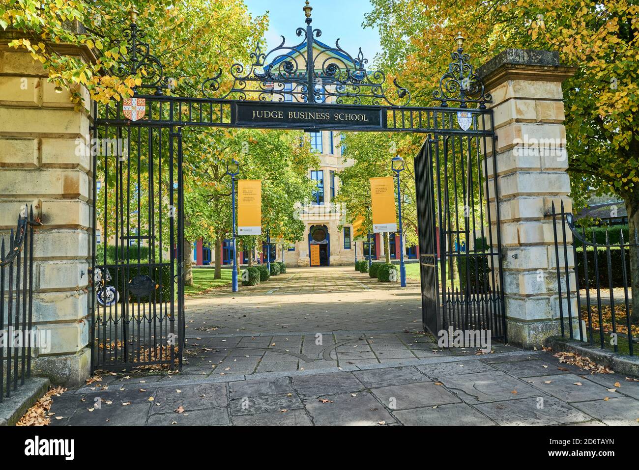 Autunno alla Judge Business School, università di Cambridge, Inghilterra. Foto Stock