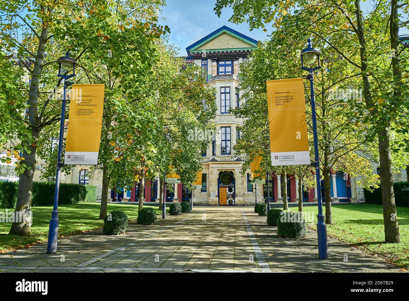 Autunno alla Judge Business School, università di Cambridge, Inghilterra. Foto Stock