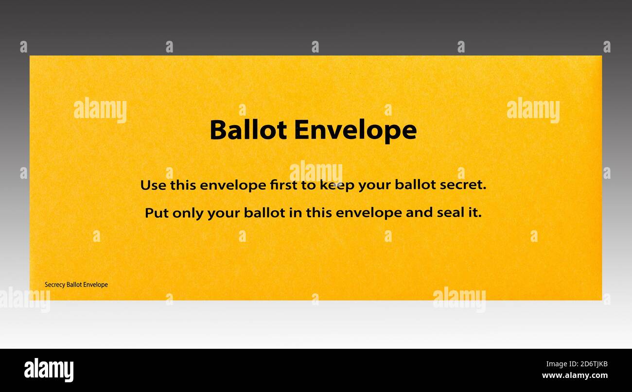 Busta di voto USA per la segretezza degli assenti utilizzata per la spedizione o di lasciare i voti prima delle elezioni generali Foto Stock