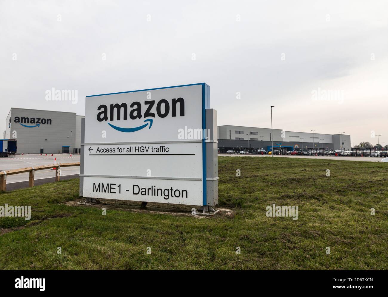 Il nuovo Centro di adempimento Amazon a Symmetry Park a Darlington, Inghilterra, Regno Unito Foto Stock