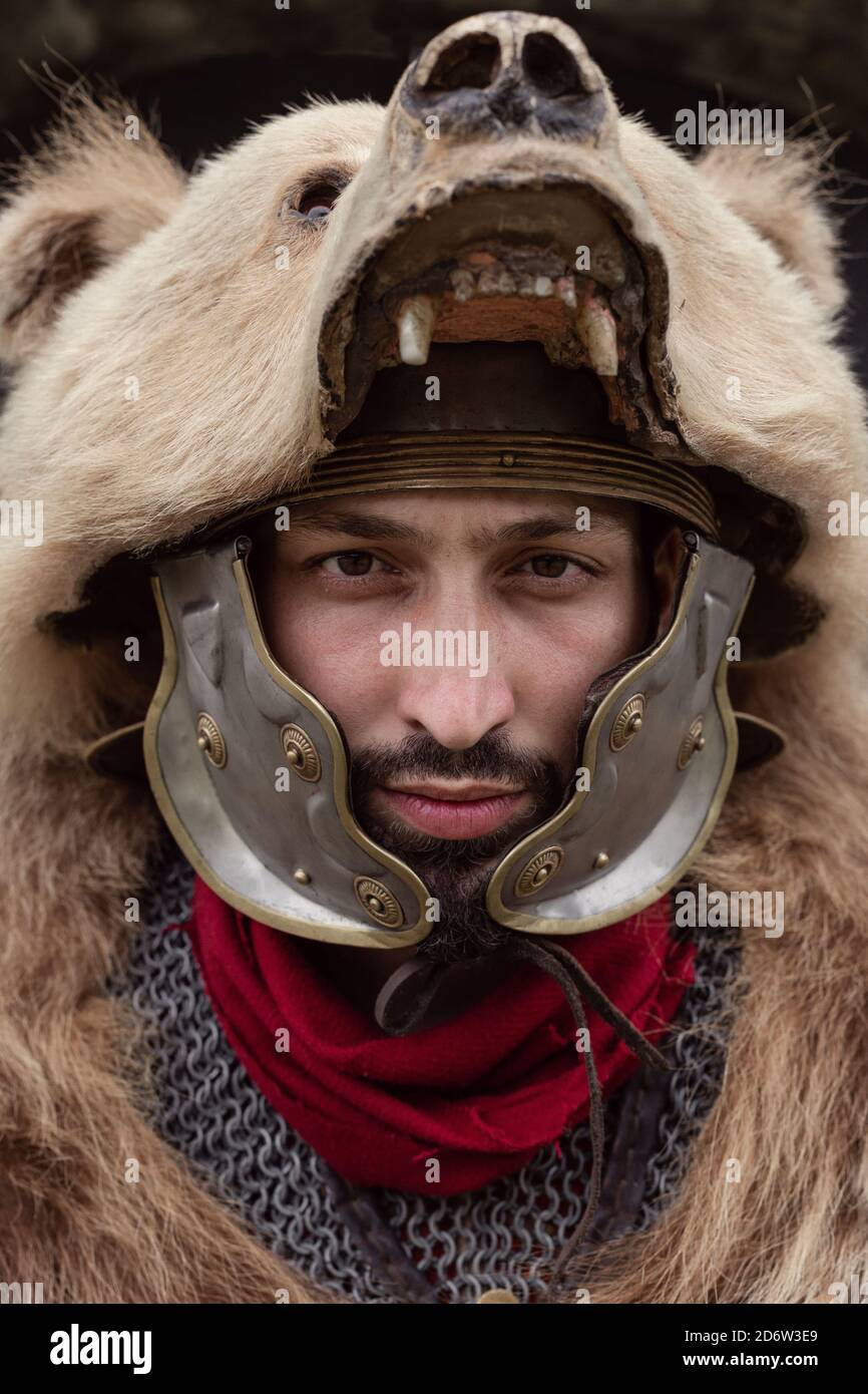 Un soldato Aquilifer, portatore dello standard dell'Aquila Romana. Foto Stock