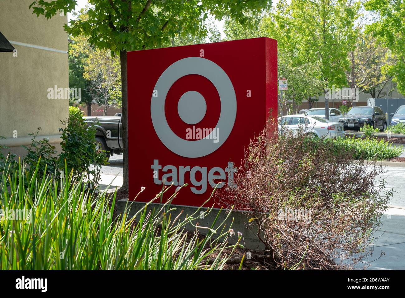Primo piano dell'iscrizione al negozio Target Retail, San Ramon, California, 18 settembre 2020. () Foto Stock