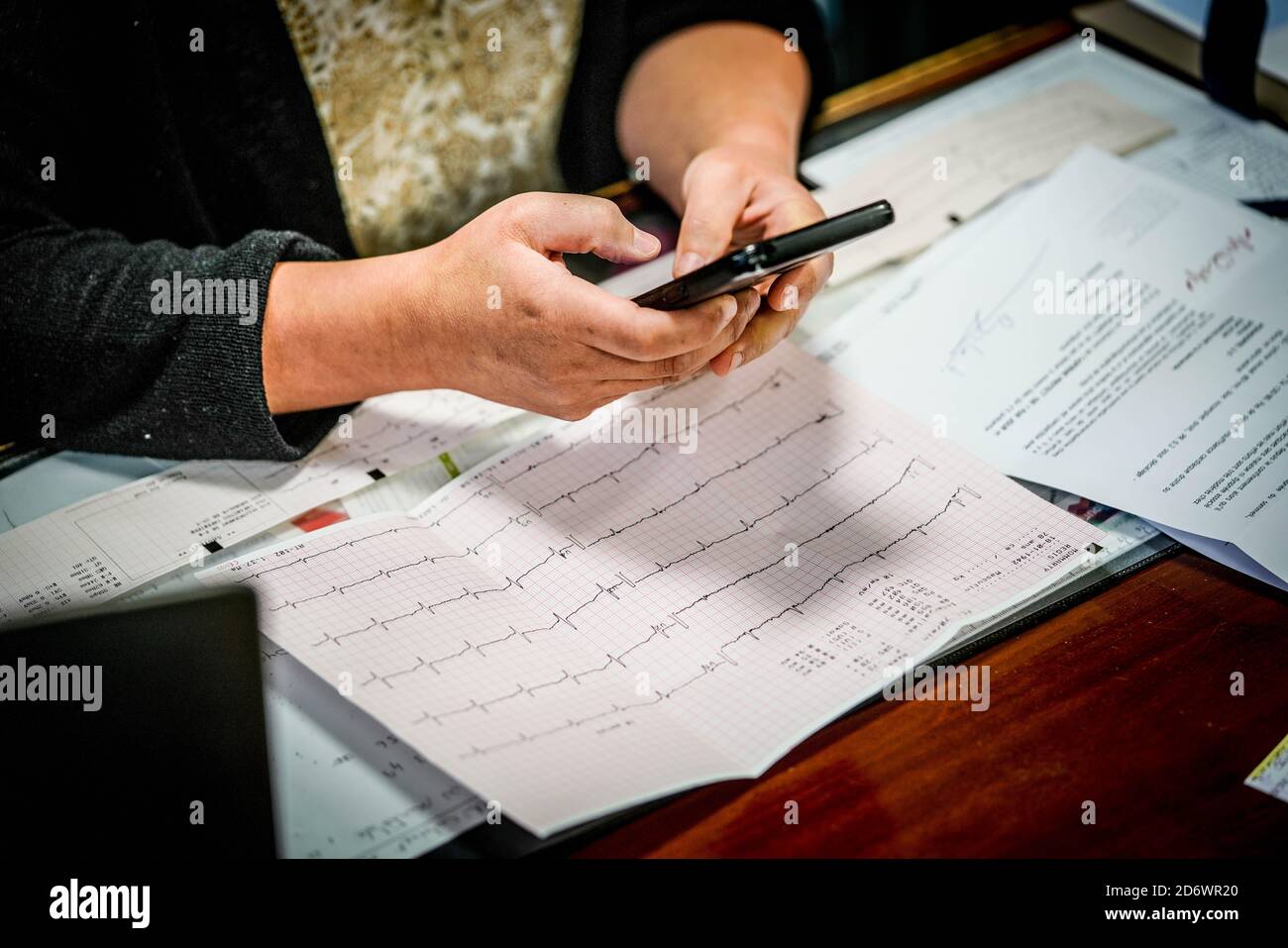 Lettura EEG, Francia. Foto Stock