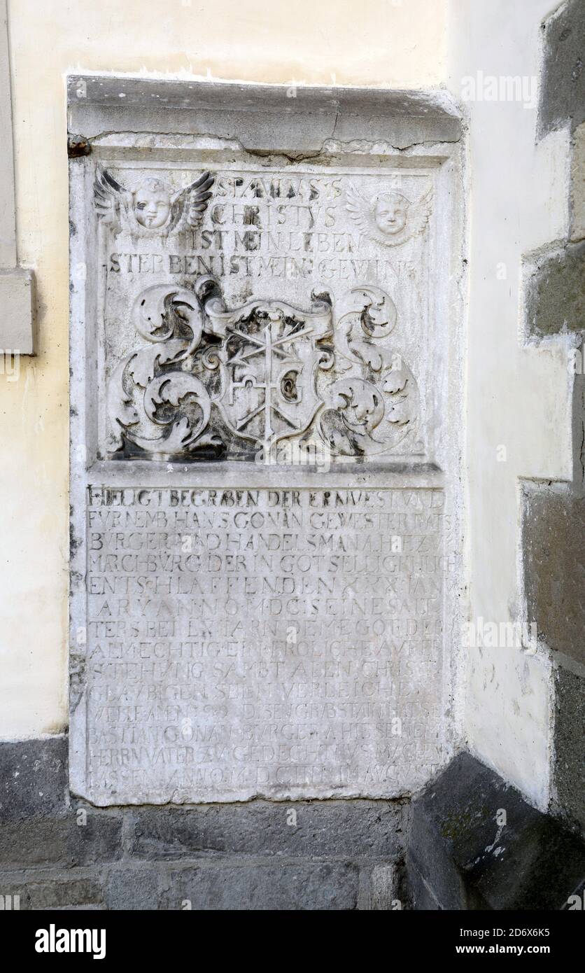 Lapide all'esterno della Cattedrale di Maribor in Slovenia Foto Stock