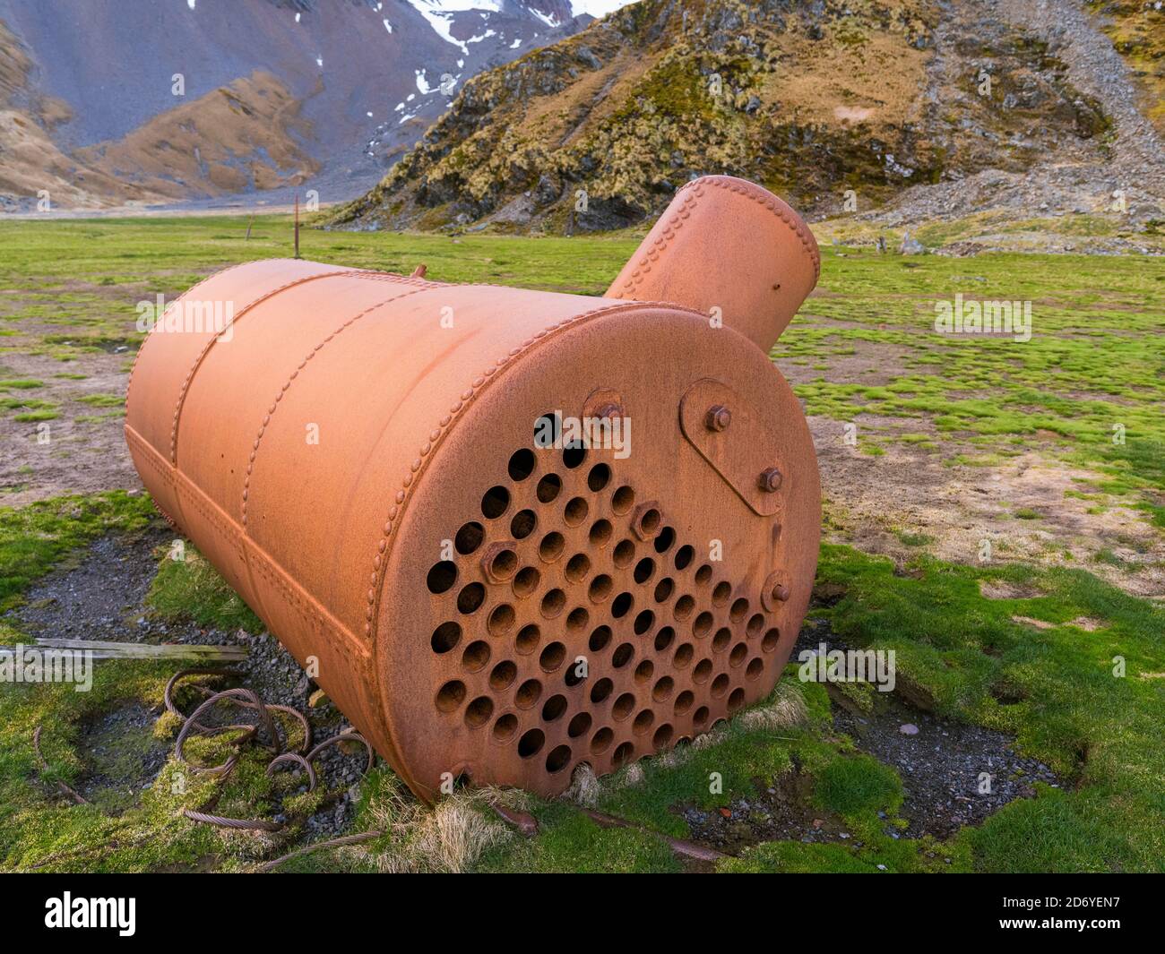 Rovine della stazione di balene Ocean Harbour in Georgia del Sud. Antartide, Subantartica, Georgia del Sud, ottobre Foto Stock