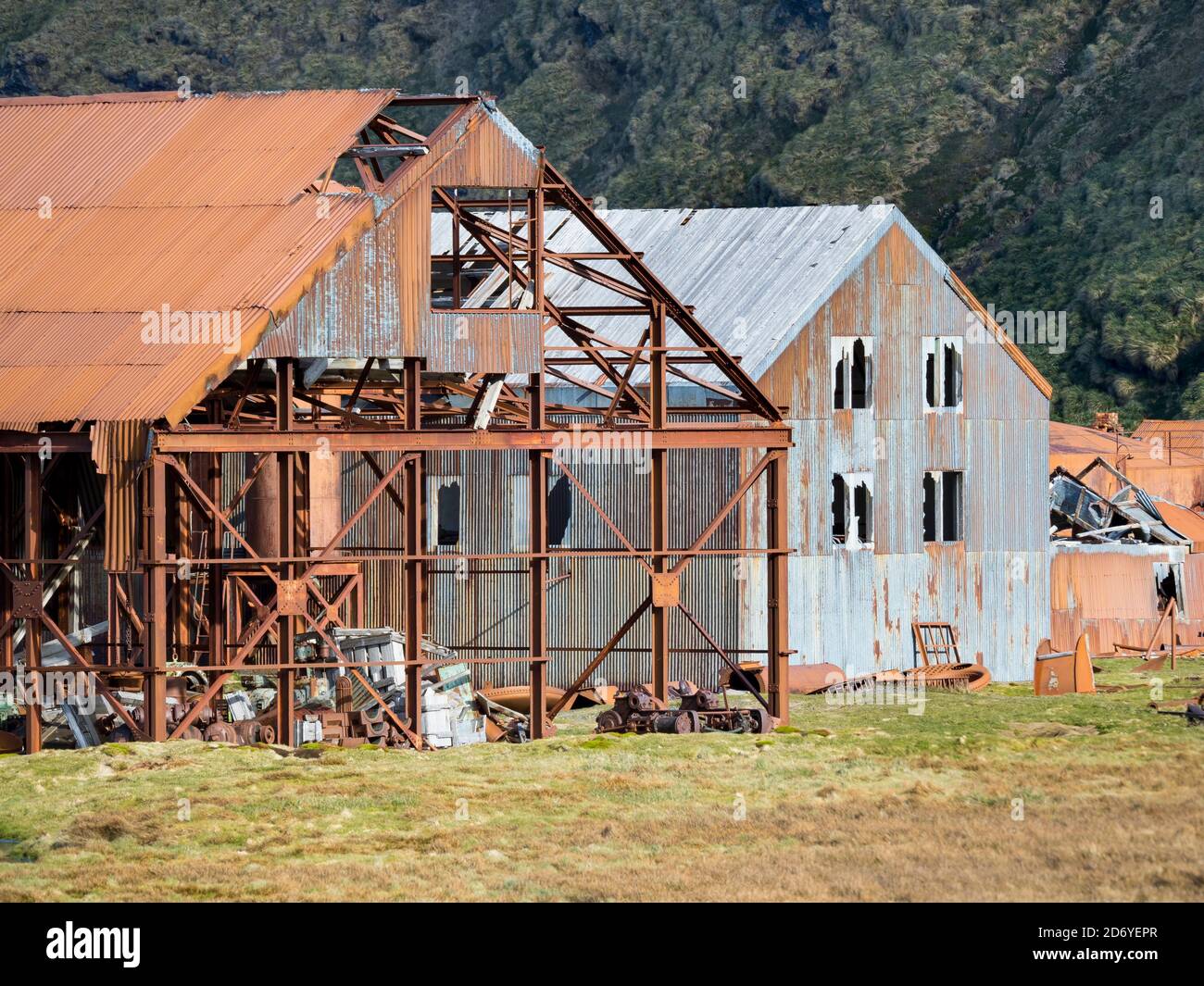Rovine di Stromness Whaling Station in Georgia del Sud Antartide, Susantartica, Georgia del Sud, ottobre Foto Stock