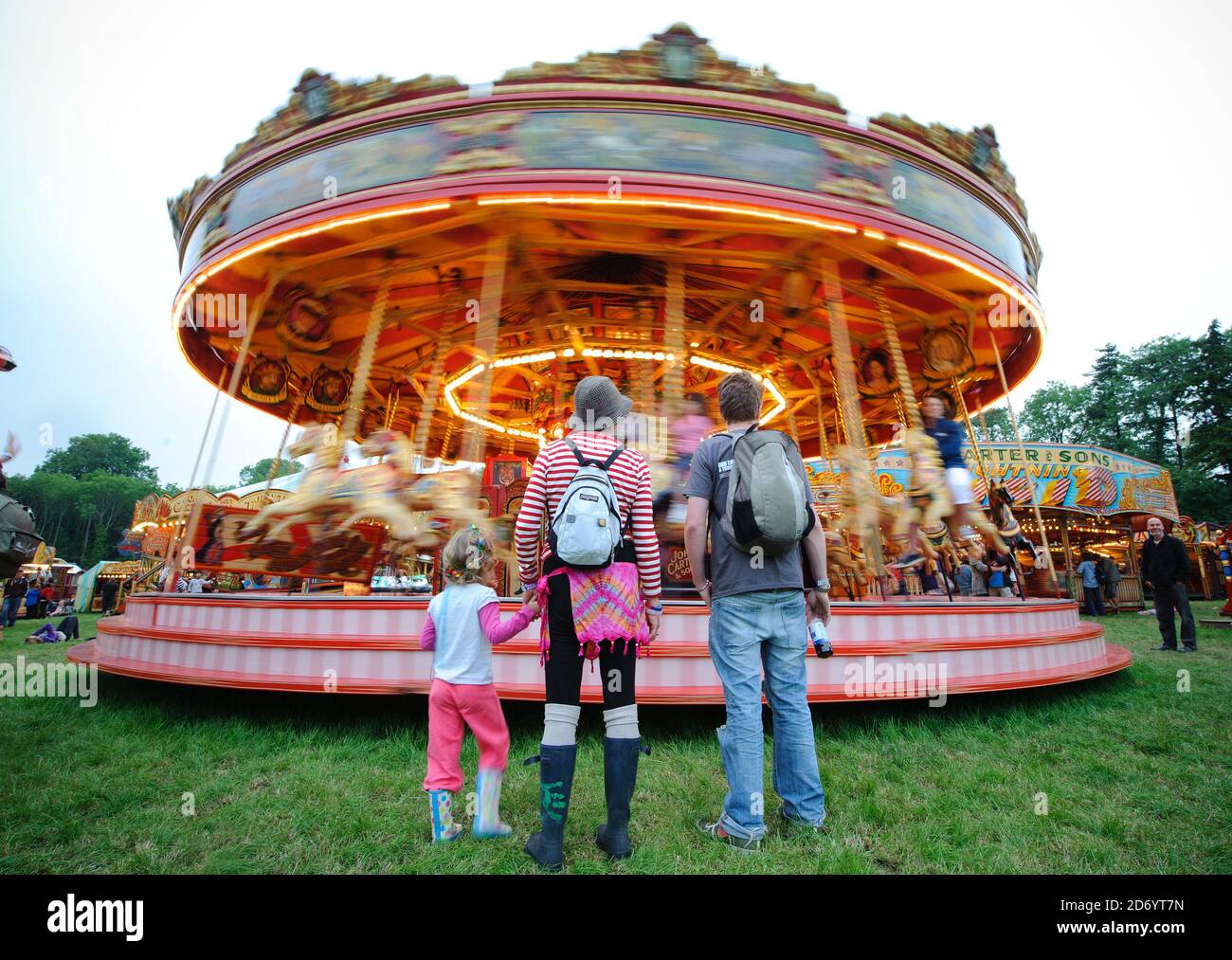 Giostre al festival Womad di Charlton Park, Wiltshire. Foto Stock