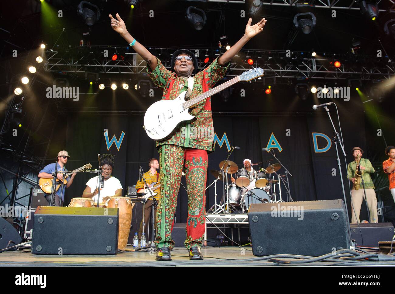 EBO Taylor si esibisce al festival Womad di Charlton Park, Wiltshire. Foto Stock