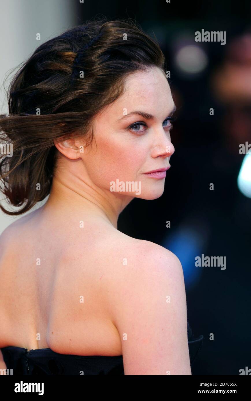 Ruth Wilson arriva all'Olivier Awards, presso la Royal Opera House nel centro di Londra. Foto Stock